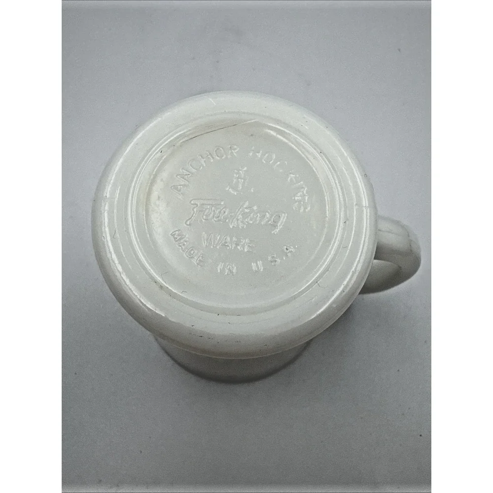 Fire King Anchor Hocking Gay Fad Fruit Pattern Milk Glass 8 Piece Set.‎